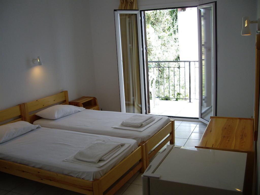 Aivaliotis House Hotell Skiathos stad Exteriör bild